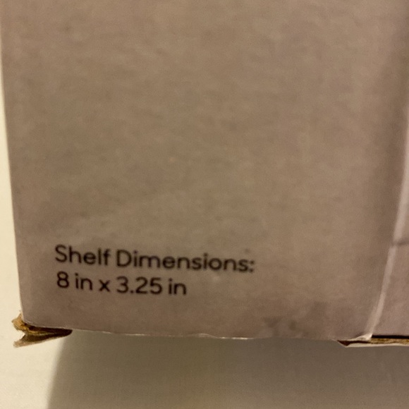 Socket shelf accessory holder and recharging station - Picture 4 of 6